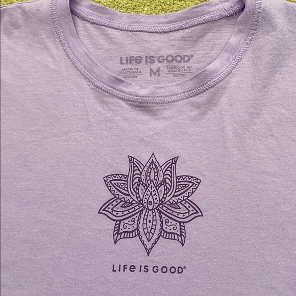 Life is good 100% cotton crop boxy fit Tshirt in size medium - Picture 1 of 8